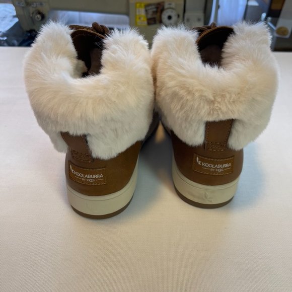 Koolaburra By UGG NWTS Boots size 6 - Picture 6 of 10